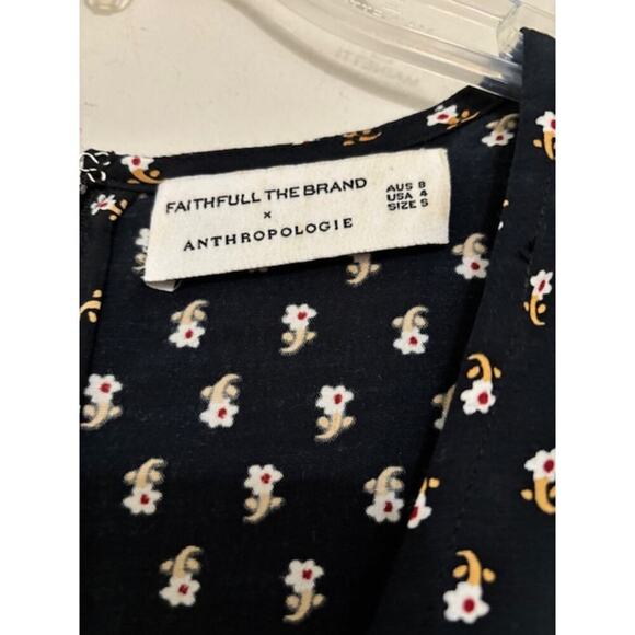 Elegant Black and White Patterned Dress - Picture 9 of 10